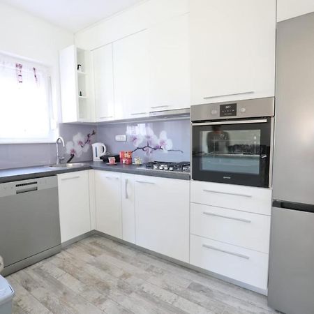 Apartman Teo &Tena Otočac Eksteriør billede