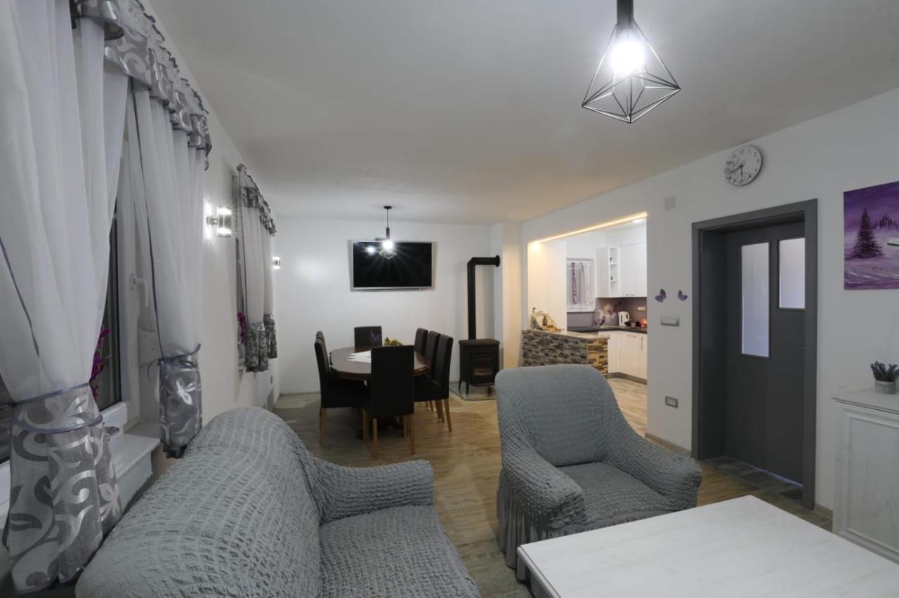 Apartman Teo &Tena Otočac Eksteriør billede
