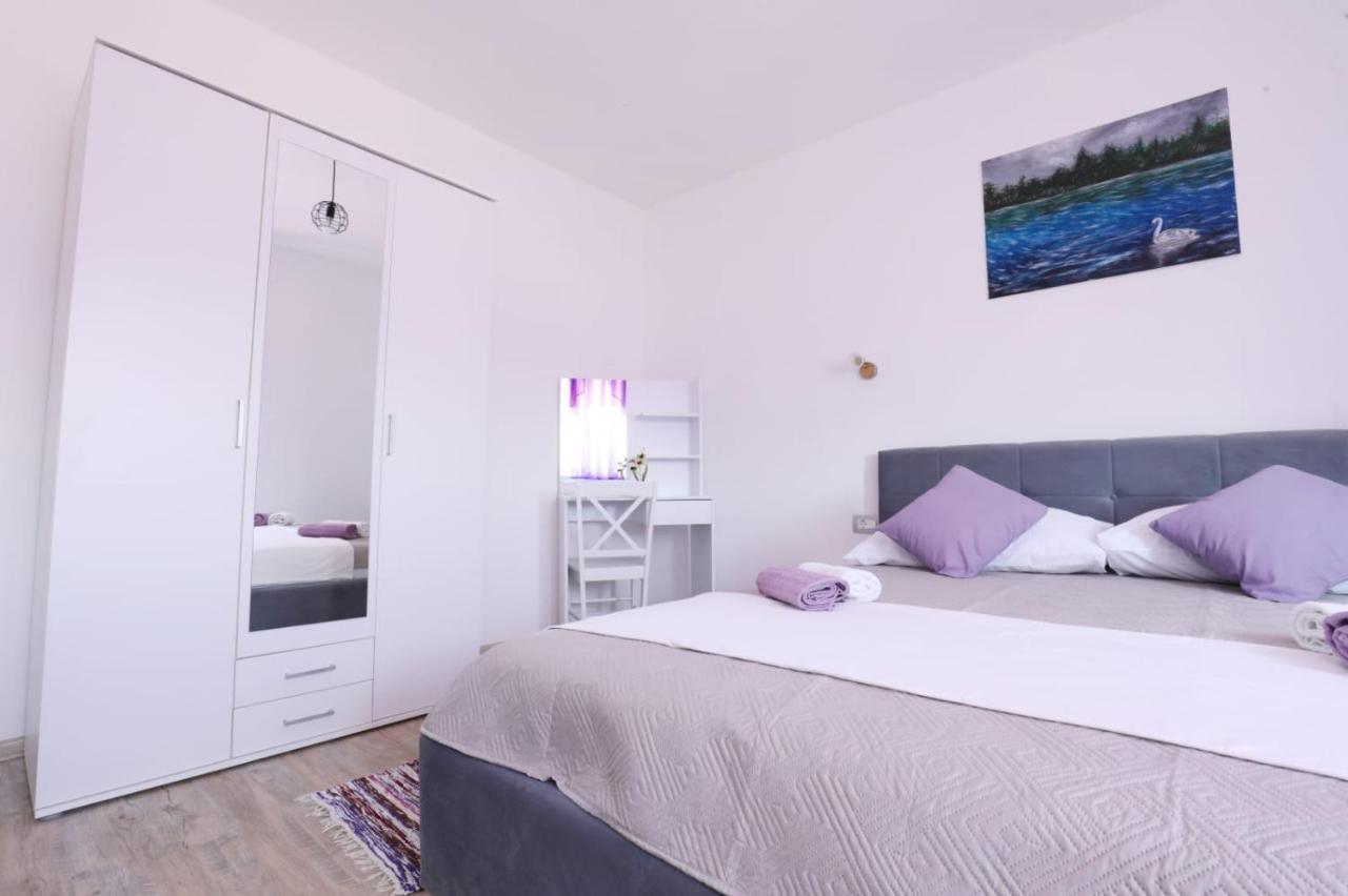 Apartman Teo &Tena Otočac Eksteriør billede